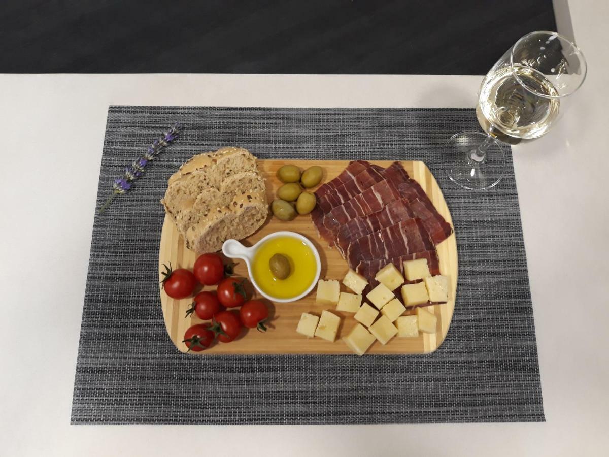 Center Apartment Dalu Pula Zewnętrze zdjęcie