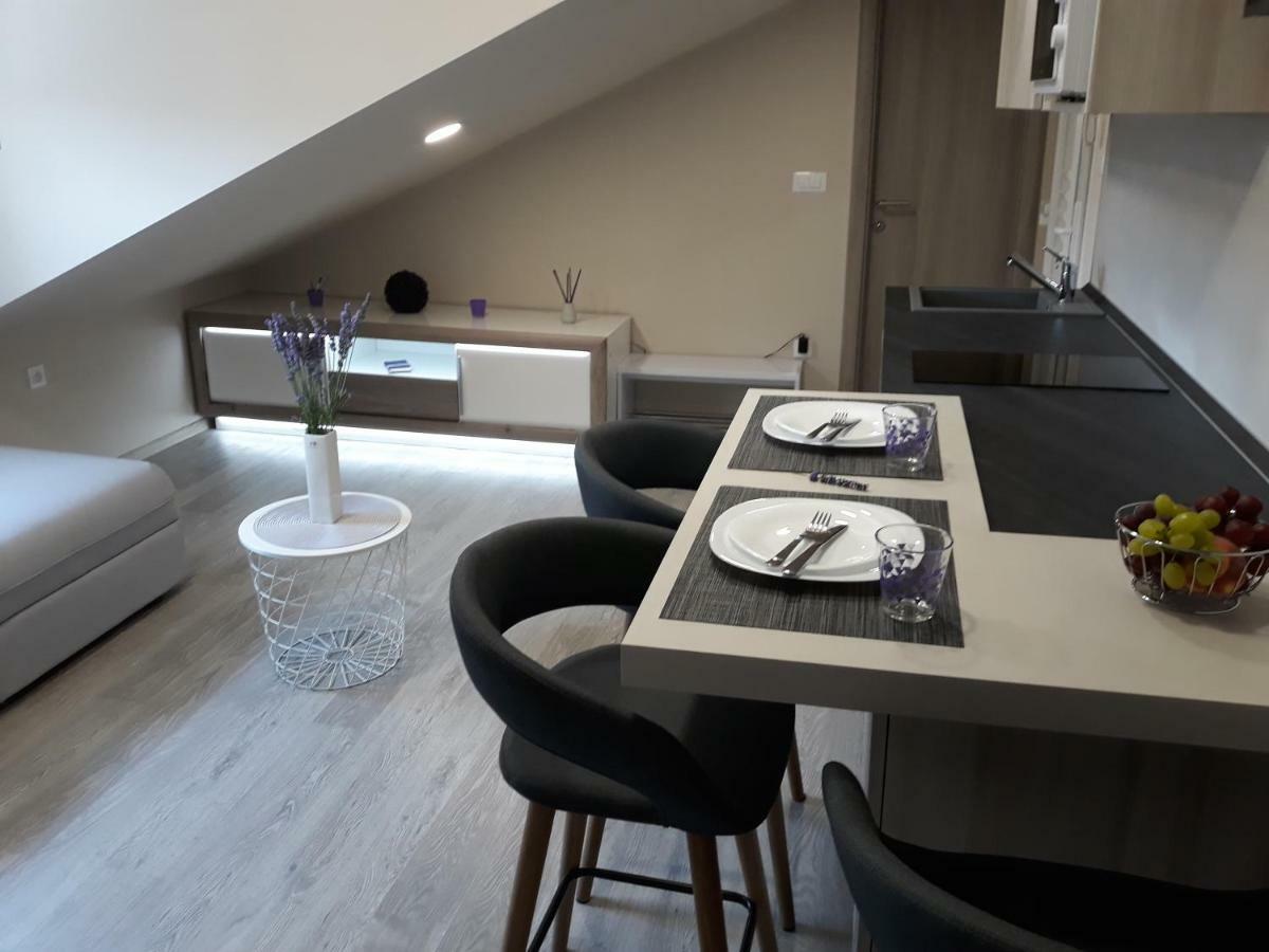 Center Apartment Dalu Pula Zewnętrze zdjęcie